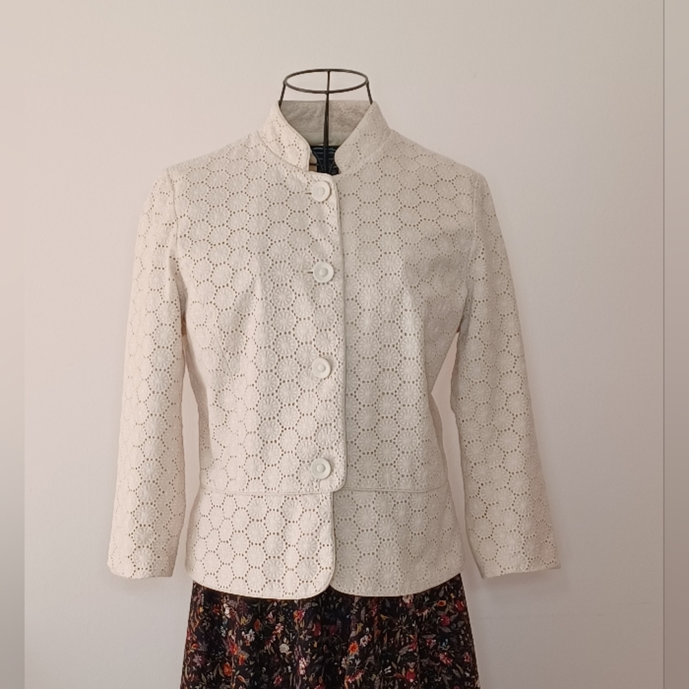 Willi Smith Cream Eyelet Button Front Jacket - image 1